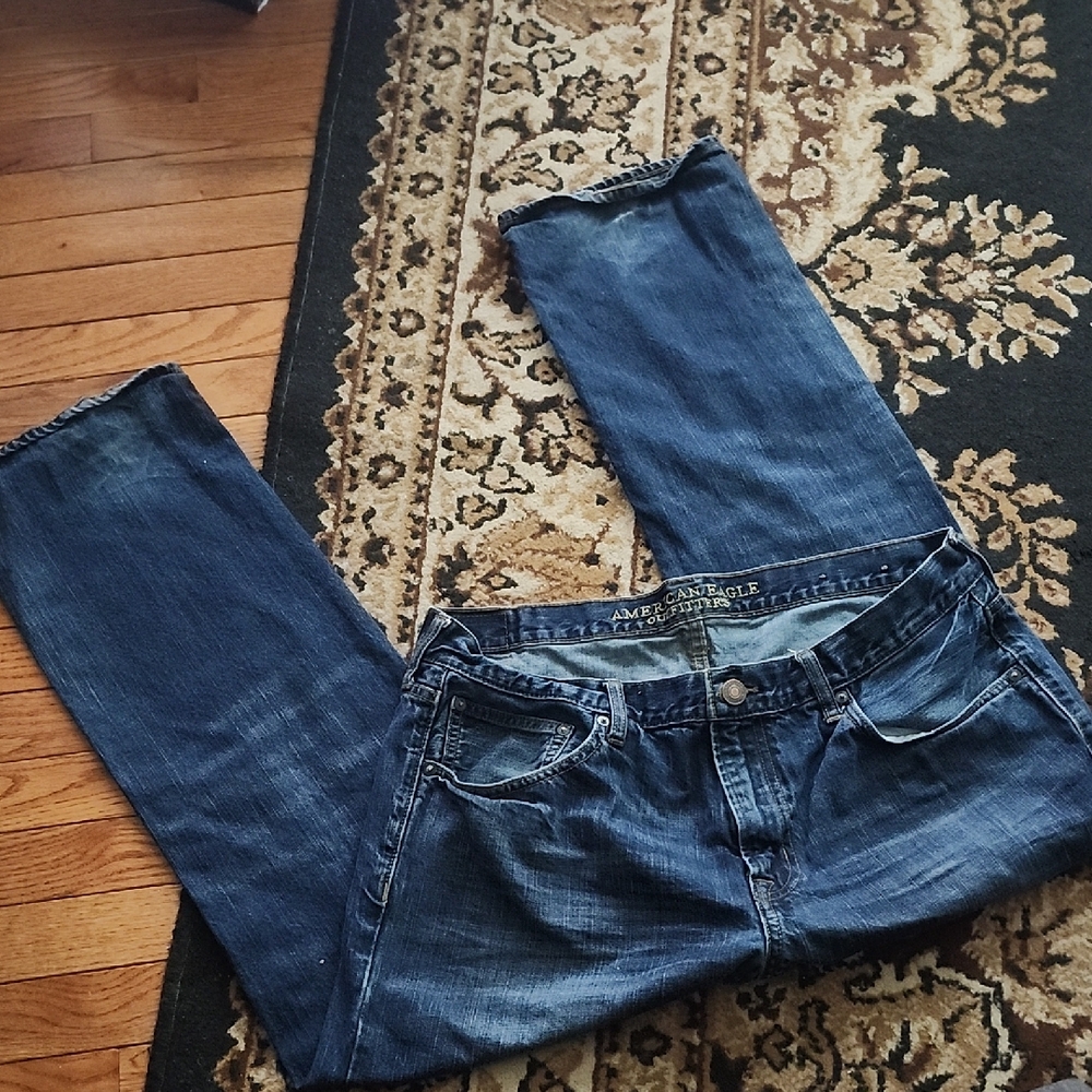 LIKE NEW! American Eagle Outfitters Men's Indigo Straight Jeans; 36W/30L